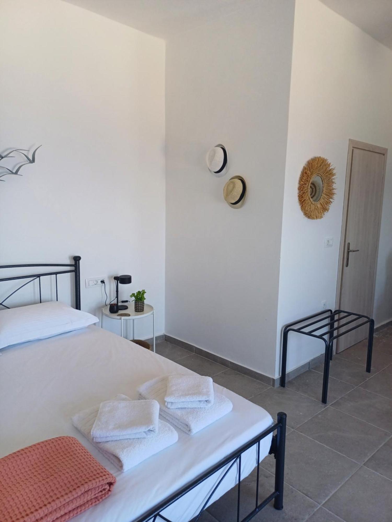 'Nektarios' Cycladic House With Sunrise And Sea View!! Lägenhet Oía Exteriör bild